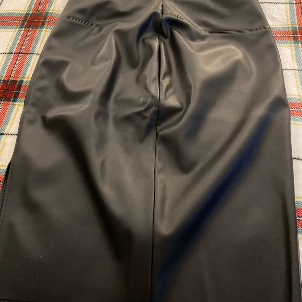 Leather skirt
